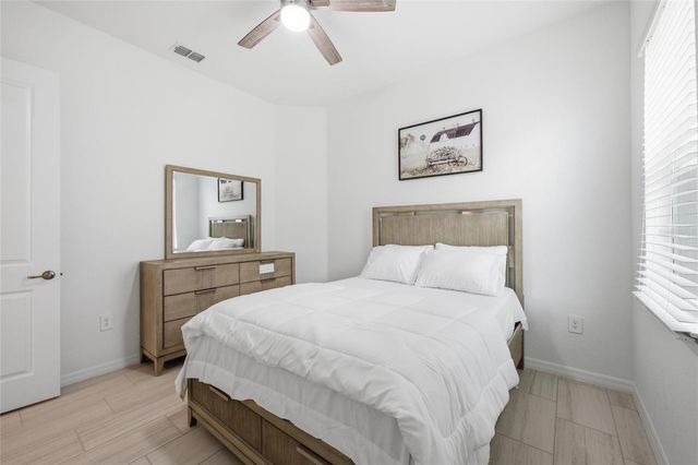 19047 SCALLOP LOOP, Lakewood Ranch, FL 34211