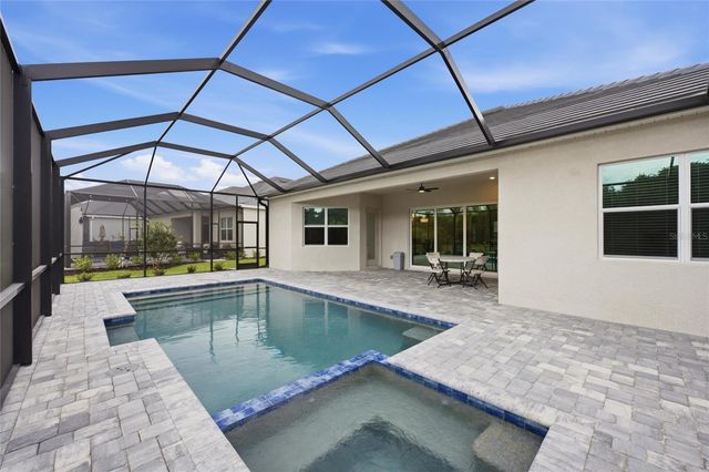 19047 SCALLOP LOOP, Lakewood Ranch, FL 34211