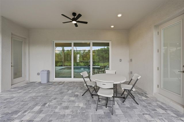 19047 SCALLOP LOOP, Lakewood Ranch, FL 34211