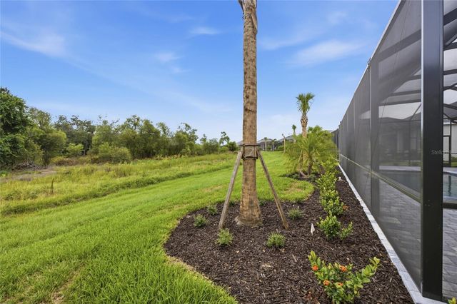 19047 SCALLOP LOOP, Lakewood Ranch, FL 34211