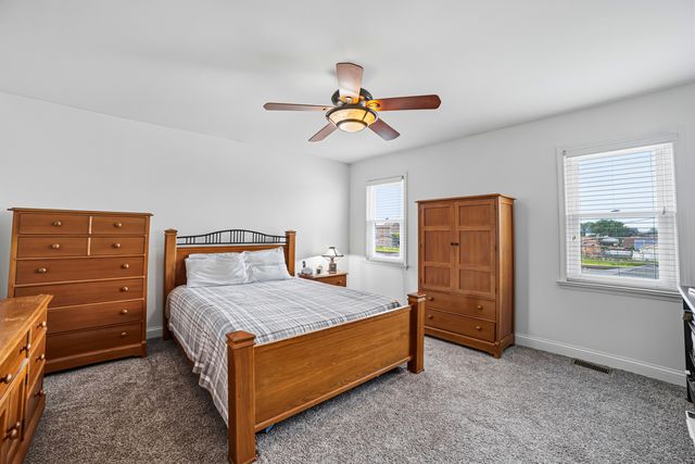 6216 W 60th Street, Chicago, IL 60638