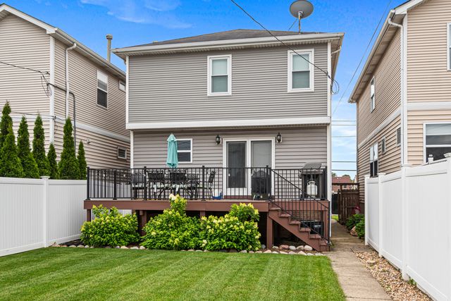 6216 W 60th Street, Chicago, IL 60638