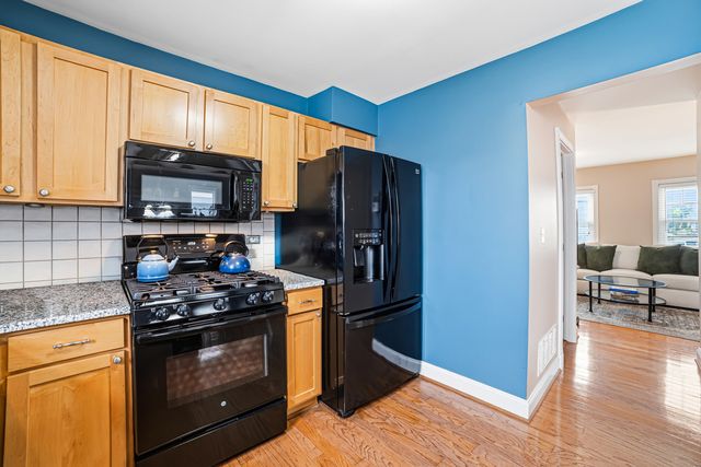 6216 W 60th Street, Chicago, IL 60638