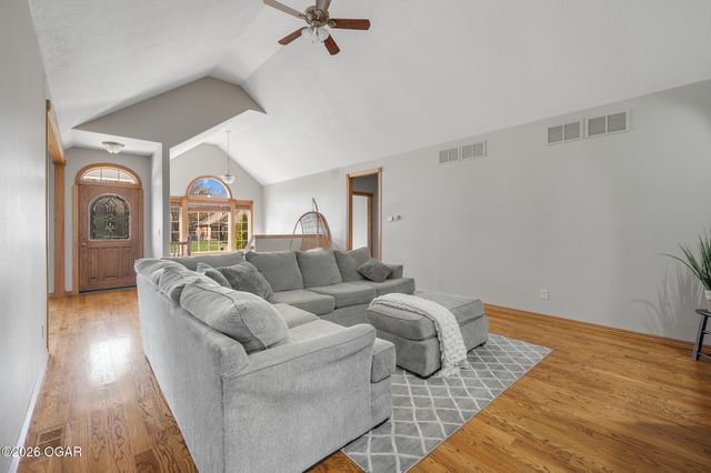 307 Fox Fire Court, Joplin, MO 64801