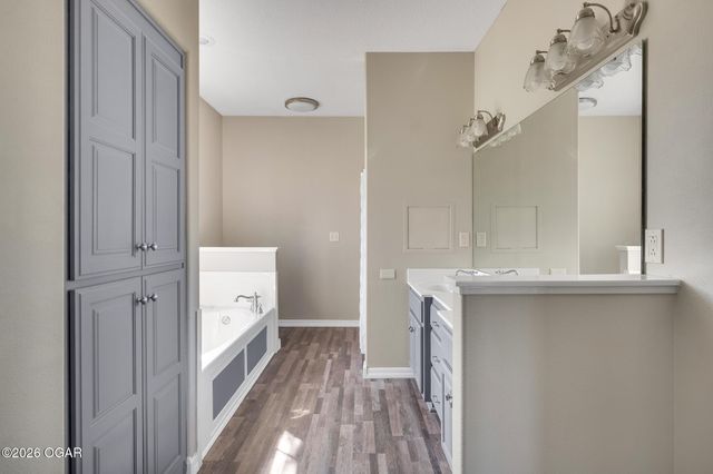 307 Fox Fire Court, Joplin, MO 64801