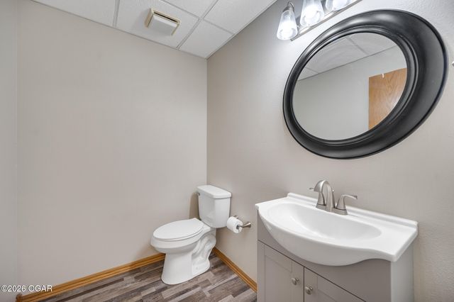 307 Fox Fire Court, Joplin, MO 64801