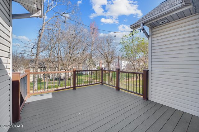 307 Fox Fire Court, Joplin, MO 64801