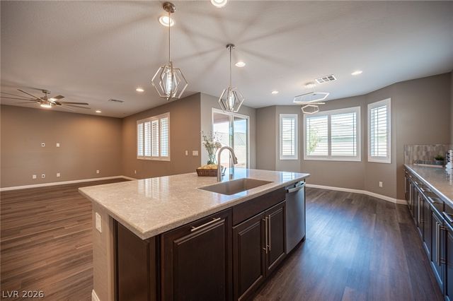 120 Mosso Niente Place, Henderson, NV 89011