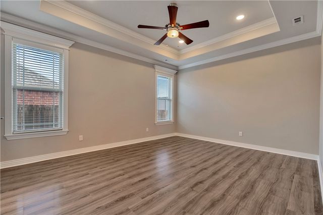454 Frizzo Street, Tontitown, AR 72762