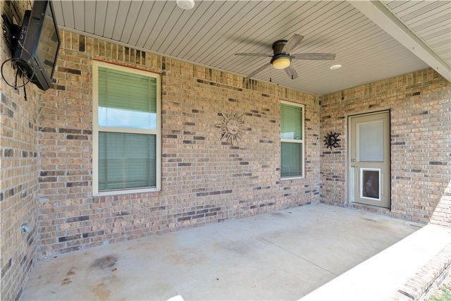 454 Frizzo Street, Tontitown, AR 72762