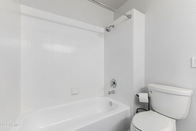 7543 W SURREY Avenue, Peoria, AZ 85381