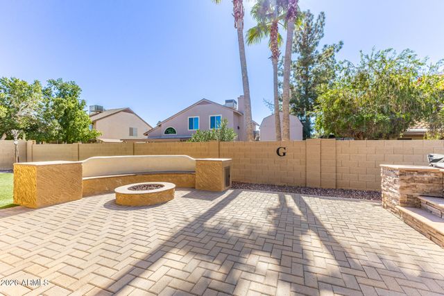 7543 W SURREY Avenue, Peoria, AZ 85381