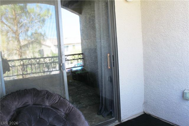 8250 North Grand Canyon Drive 2110, Las Vegas, NV 89166