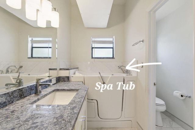 5942 Parkwalk Circle W, Boynton Beach, FL 33472