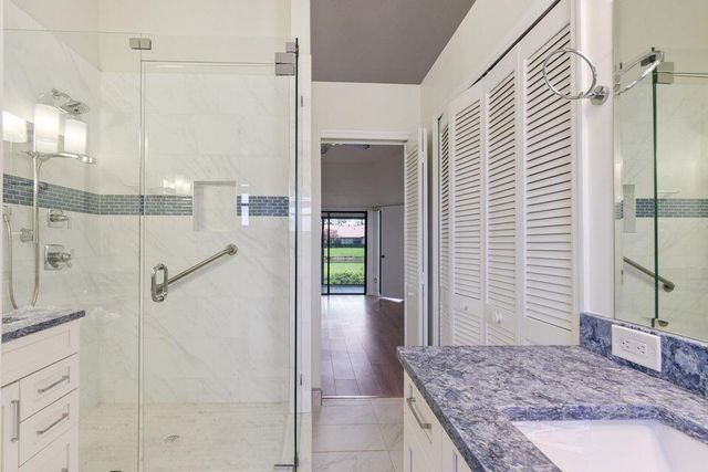 5942 Parkwalk Circle W, Boynton Beach, FL 33472