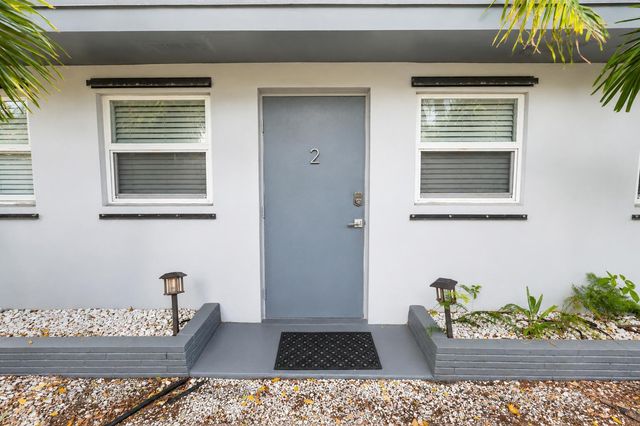 249 SW 14th Street 1-4, Dania Beach, FL 33004