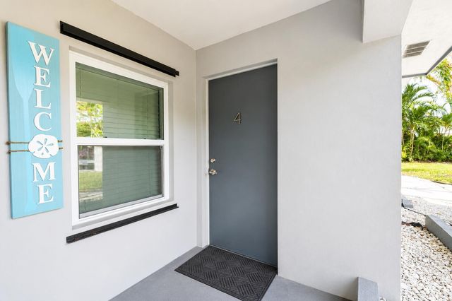 249 SW 14th Street 1-4, Dania Beach, FL 33004