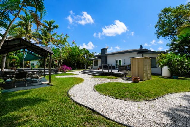 249 SW 14th Street 1-4, Dania Beach, FL 33004