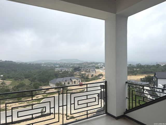 9651 Lenox Hill, San Antonio, TX 78255