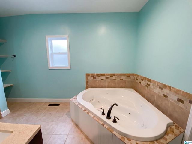 1009 CHALKVILLE SCHOOL ROAD, Center Point, AL 35215