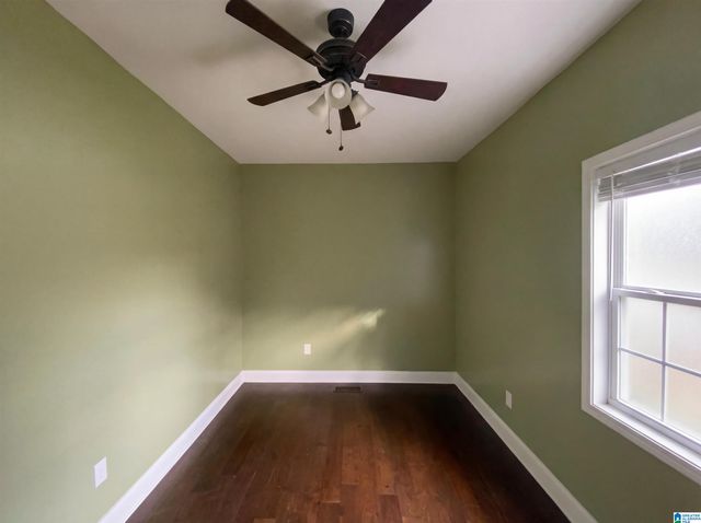 1009 CHALKVILLE SCHOOL ROAD, Center Point, AL 35215