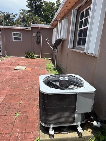 6444 Fletcher Street, Hollywood, FL 33023
