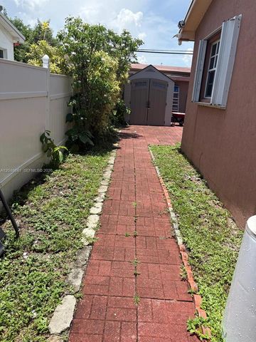 6444 Fletcher Street, Hollywood, FL 33023