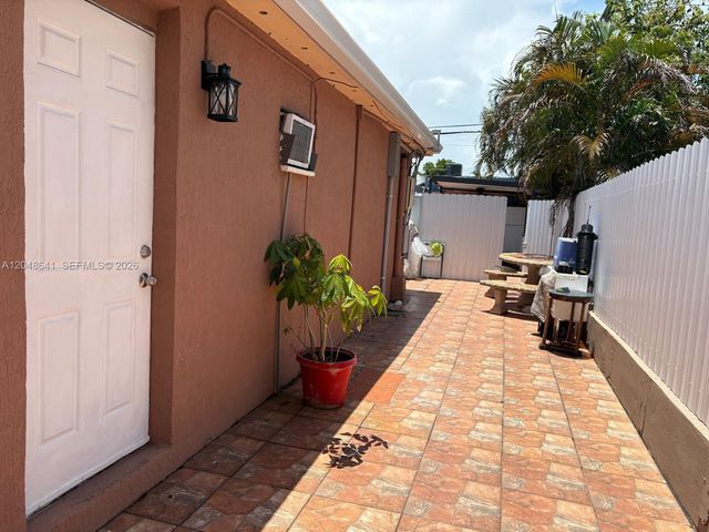 6444 Fletcher Street, Hollywood, FL 33023