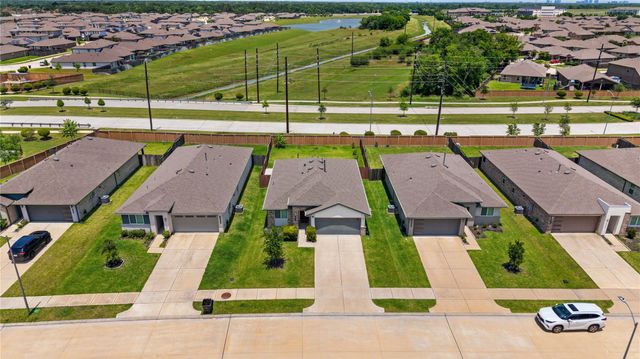18922 Wedgewood Meadow Way, Richmond, TX 77407