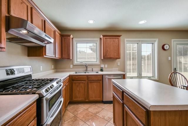 1102 Port Daniel DR, Leander, TX 78641