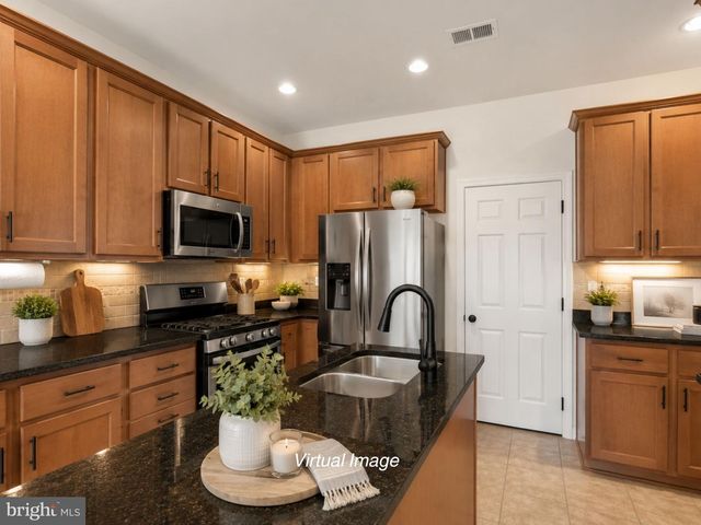 9612 WIGFALL WAY, Manassas Park, VA 20111
