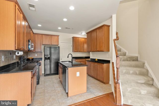 9612 WIGFALL WAY, Manassas Park, VA 20111
