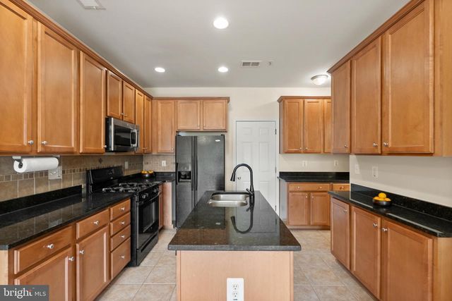 9612 WIGFALL WAY, Manassas Park, VA 20111