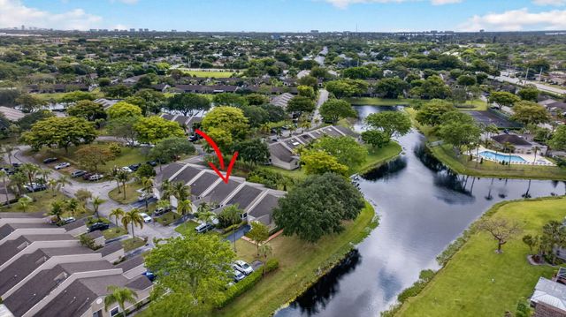 5028 NW 11th Way, Deerfield Beach, FL 33064