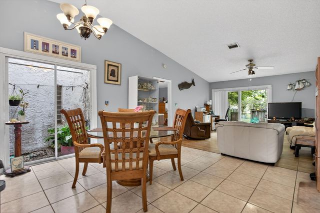 5028 NW 11th Way, Deerfield Beach, FL 33064