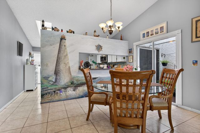 5028 NW 11th Way, Deerfield Beach, FL 33064