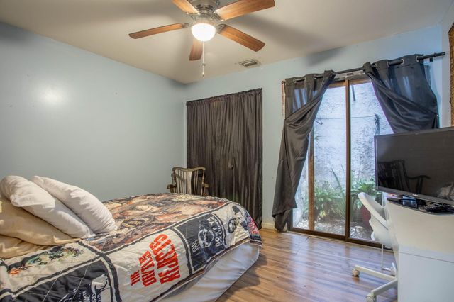 5028 NW 11th Way, Deerfield Beach, FL 33064