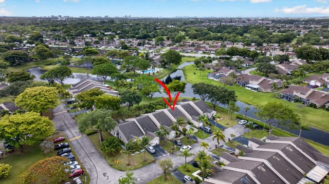 5028 NW 11th Way, Deerfield Beach, FL 33064