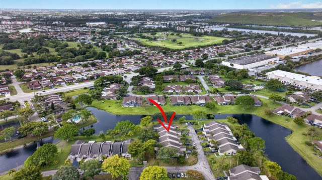 5028 NW 11th Way, Deerfield Beach, FL 33064