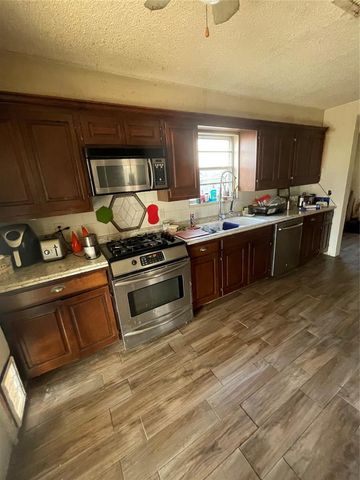 2617 N Adams Avenue, Oklahoma City, OK 73127