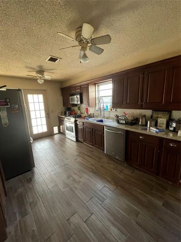 2617 N Adams Avenue, Oklahoma City, OK 73127