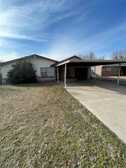 2617 N Adams Avenue, Oklahoma City, OK 73127