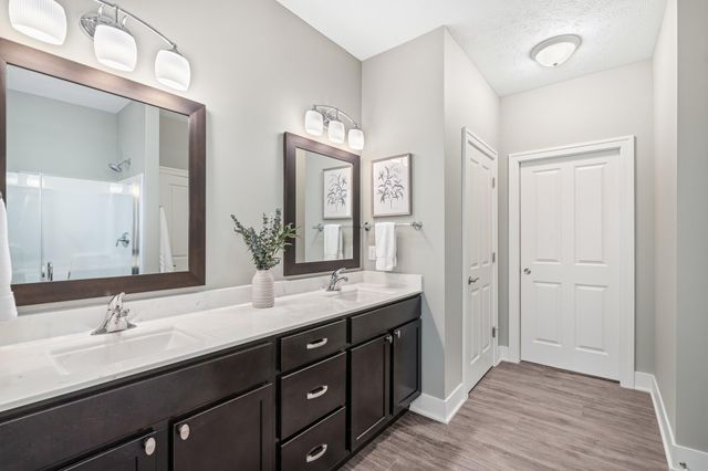 9470 Sassafras Trail, Portage City, MI 49002