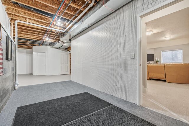 9470 Sassafras Trail, Portage City, MI 49002