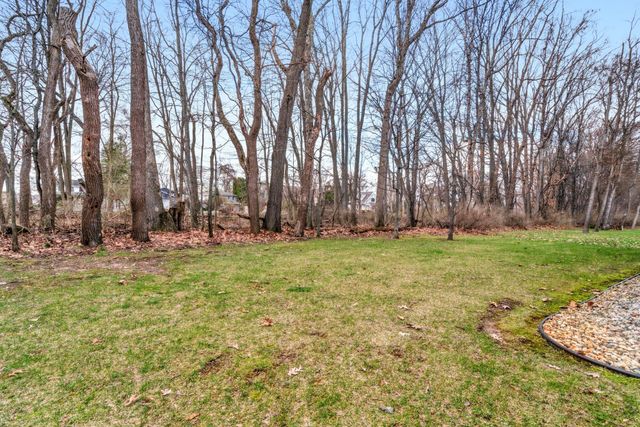 9470 Sassafras Trail, Portage City, MI 49002