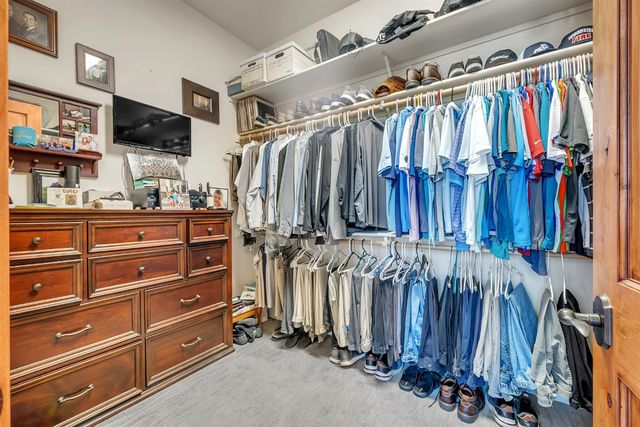 23461 Alexis Dr, Auburn, CA 95602