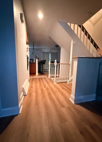 3 Treetop Ln 8, Kingston, MA 02364