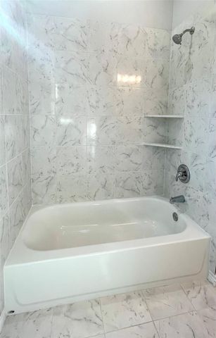 2352 Cedar Place Dr Drive, Conroe, TX 77306