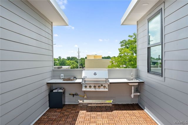 1748 12th Avenue, Tuscaloosa, AL 35401