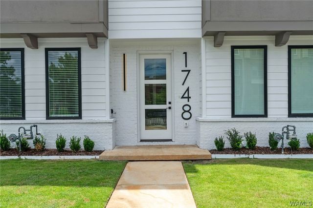 1748 12th Avenue, Tuscaloosa, AL 35401